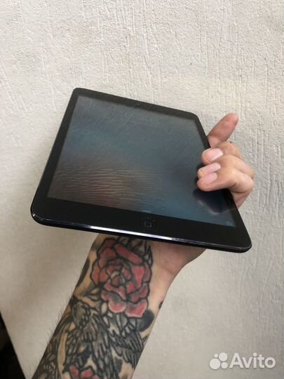 Apple iPad mini 64Gb Wi-Fi Black (MD530RS/A)