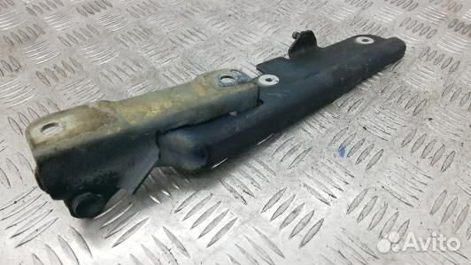 Петля капота ford explorer 3 (2BA05D501)