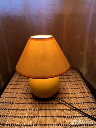 Настольная лампа IKEA