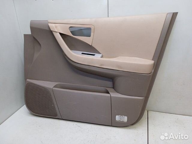 Обшивка двери передняя правая Nissan Murano Z50