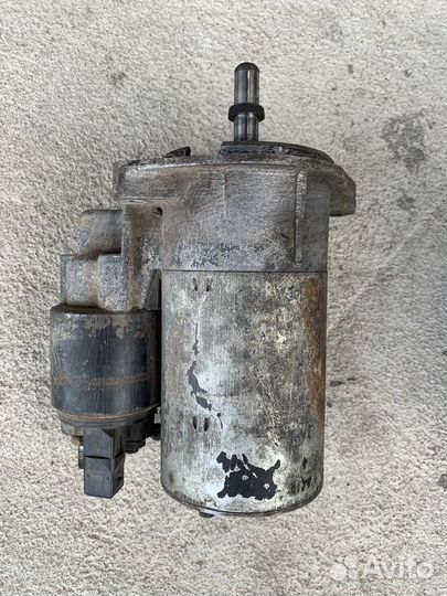 Стартер volkswagen Golf 3 1.4