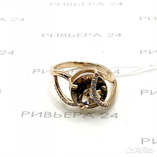 Золотое кольцо с раухтопазом 585 пробы 3.86 грамм р17