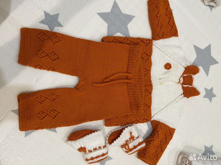 Теплый вязанный костюм