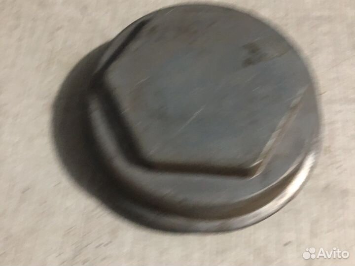 Колпак оси полуприцепа