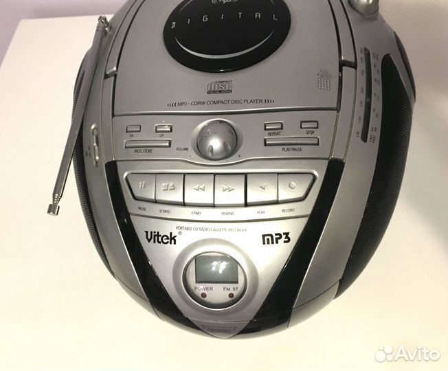 Магнитола кассетная Vitek VT-3465