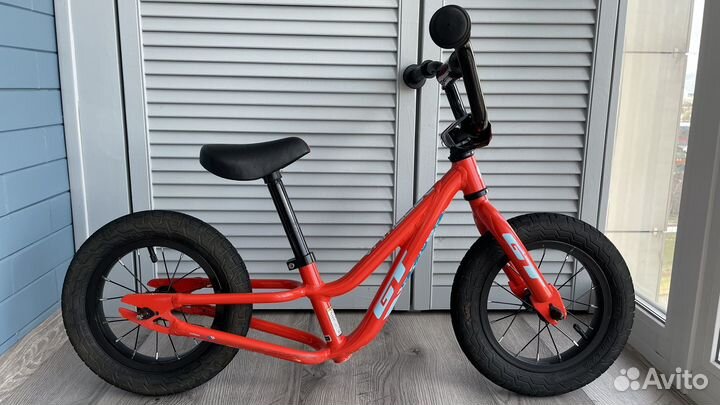 Беговел GT vamoose 12