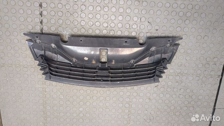 Решетка радиатора Renault Laguna 2, 2001