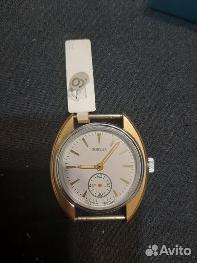 Часы Победа