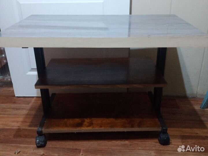 Подставка под телевизор