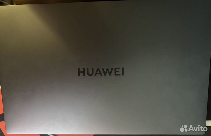 Huawei matebook d16