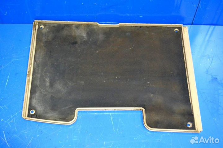 Полка верхнего яшика scania R-series (01.04)