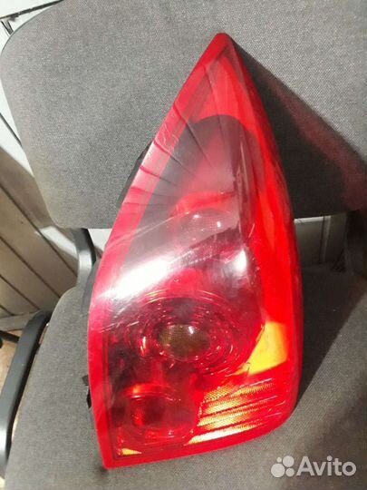 Задние фонари Nissan Primera P12