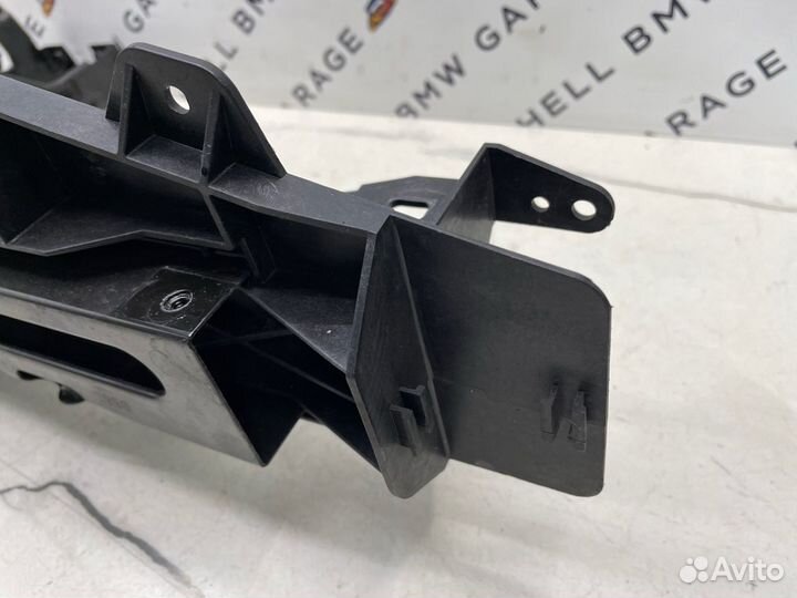 Кронштейн фары левый Bmw F01 F02