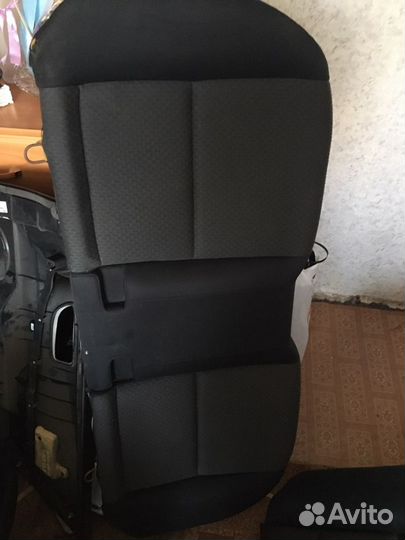 Салон черный Мазда Аксела