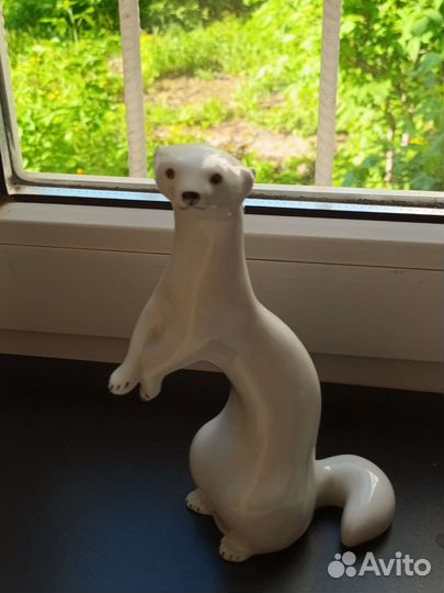 Статуэтка Куница