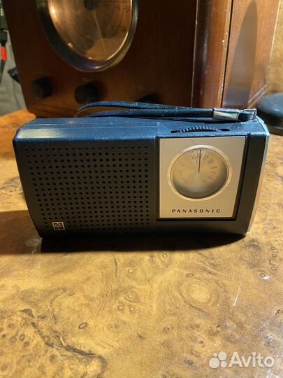 Радиоприемник Panasonic R-1159