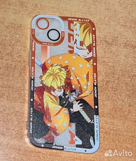 Чехол на iPhone 13