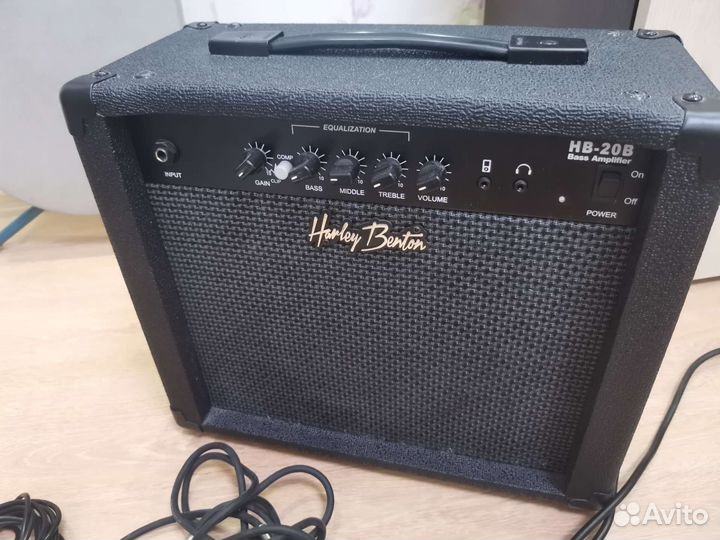 Бас гитара (леворукая) комплект