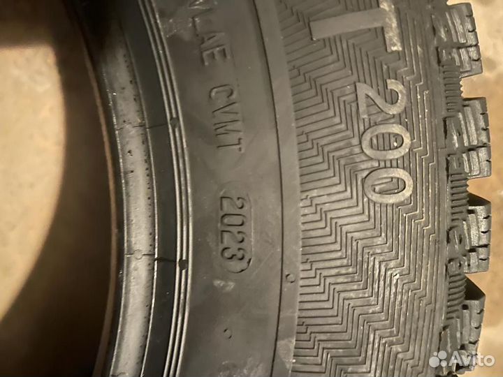 Gislaved Nord Frost 200 195/65 R15 95T