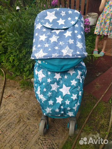 Прогулочная коляска