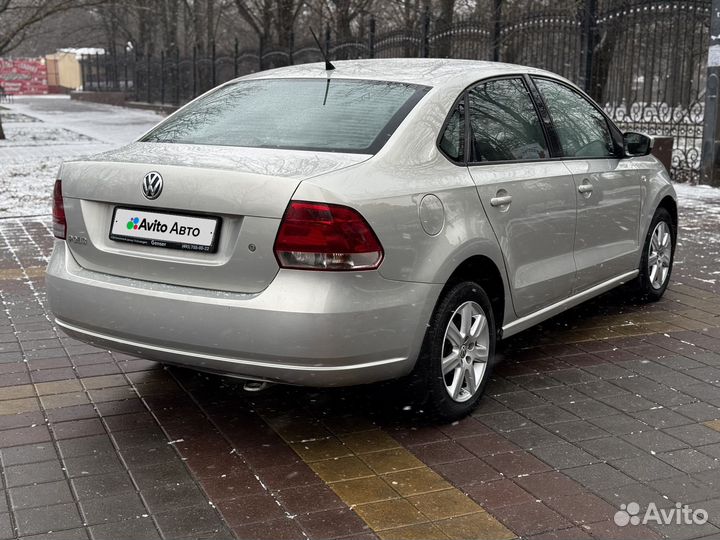 Volkswagen Polo 1.6 AT, 2014, 265 482 км