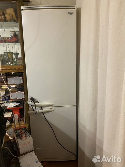 Холодильник