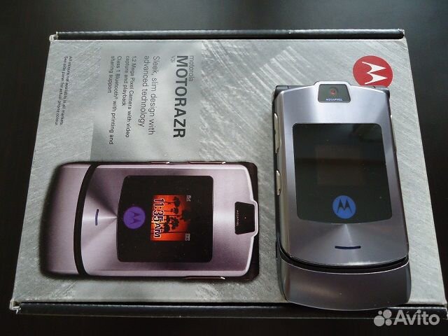 Телефон Motorola razr V3i 