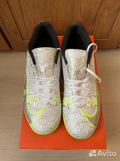 Бутсы футзалки Nike mercurial vapor 14 на 39-40 р