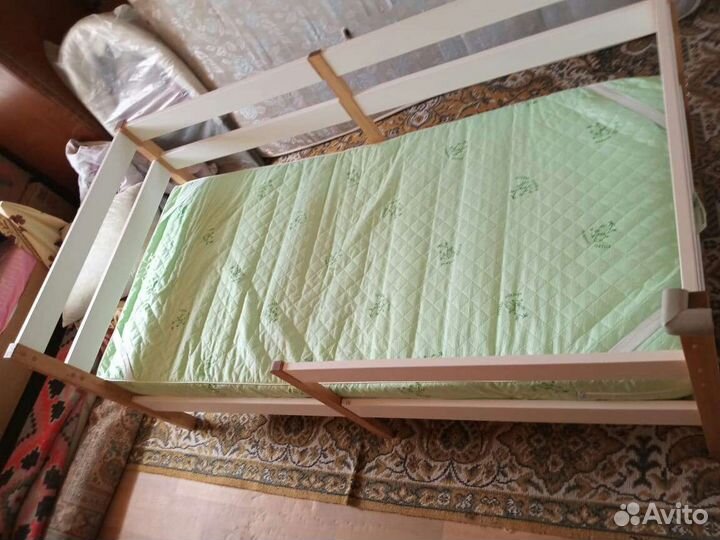 Кровать для взрослых и детей