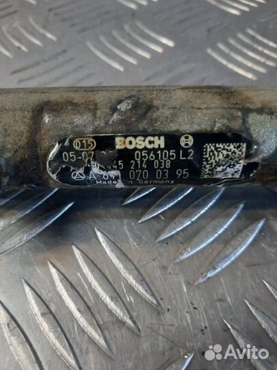 Топливная рампа Mercedes Vito W639 2.2 646983 2005