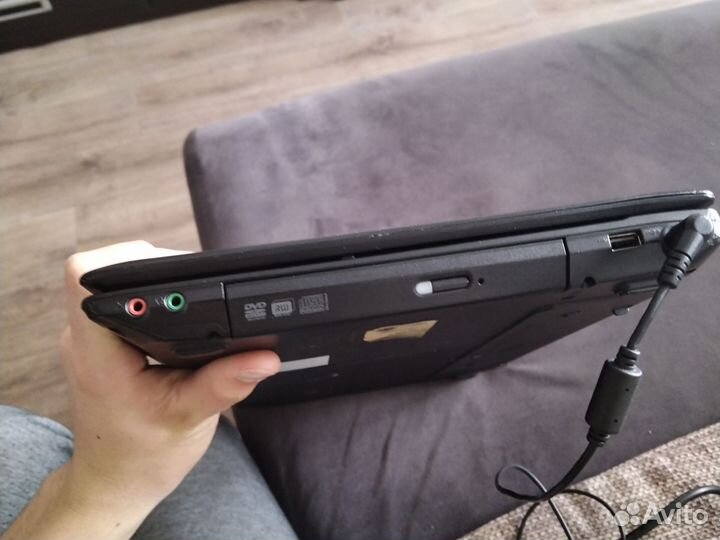 Ноутбук lenovo g560