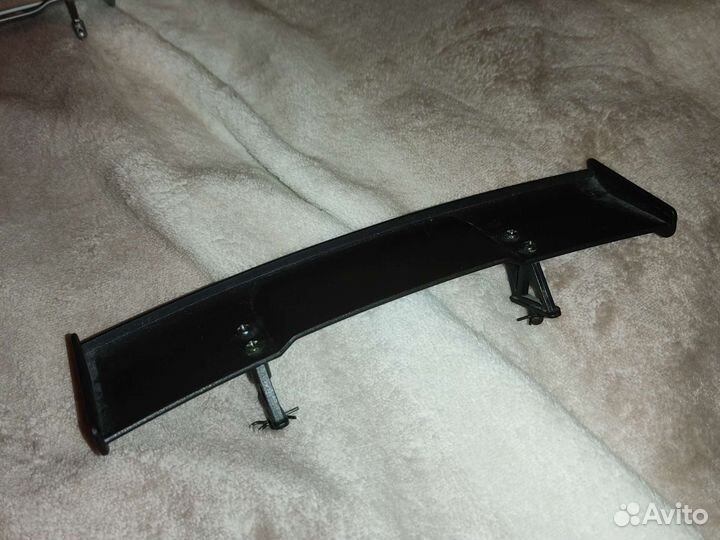 Спойлер для rc модели tamiya