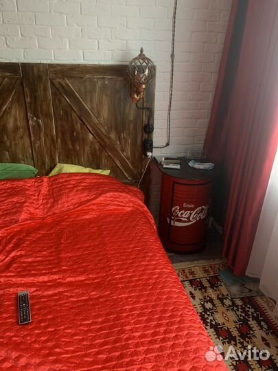 Тумбы прикроватные бочки