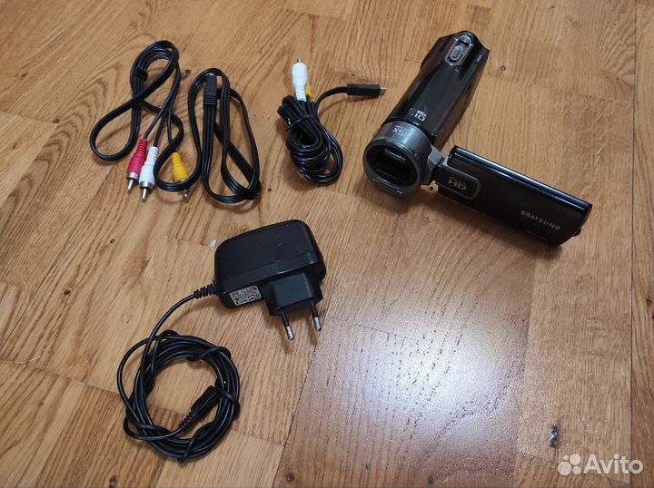 Видеокамера samsung