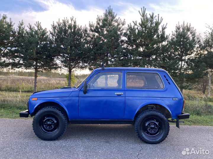 LADA 4x4 (Нива) 1.7 МТ, 1999, 125 000 км
