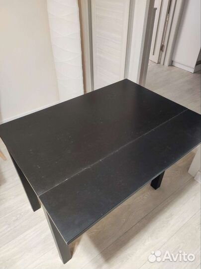 Стол IKEA bjursta