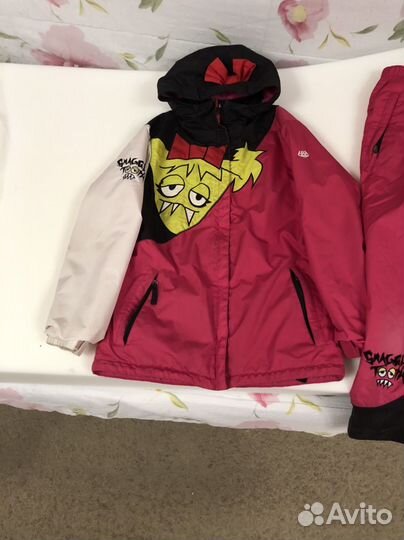 Горнолыжный костюм женский