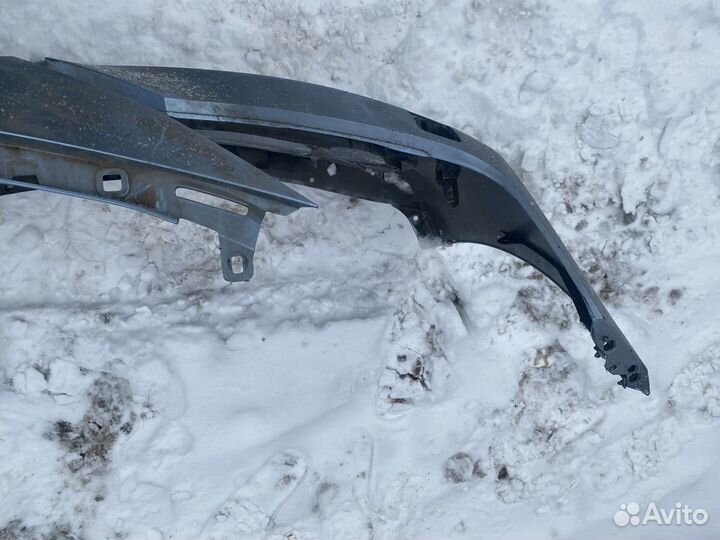 Передний бампер на BMW F30 S