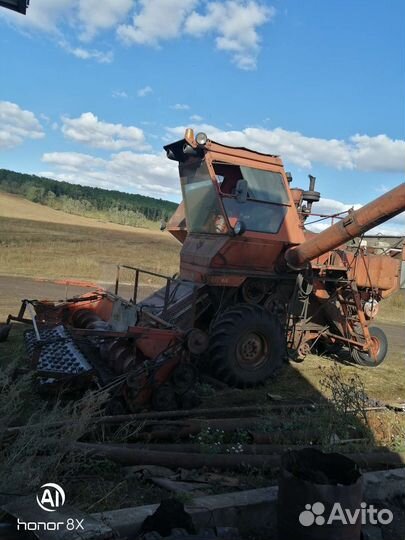 Комбайн Нива-Сельхозтехника СКА-5, 1992