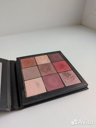 Косметика пакетом: тени, тушь, гель для бровей