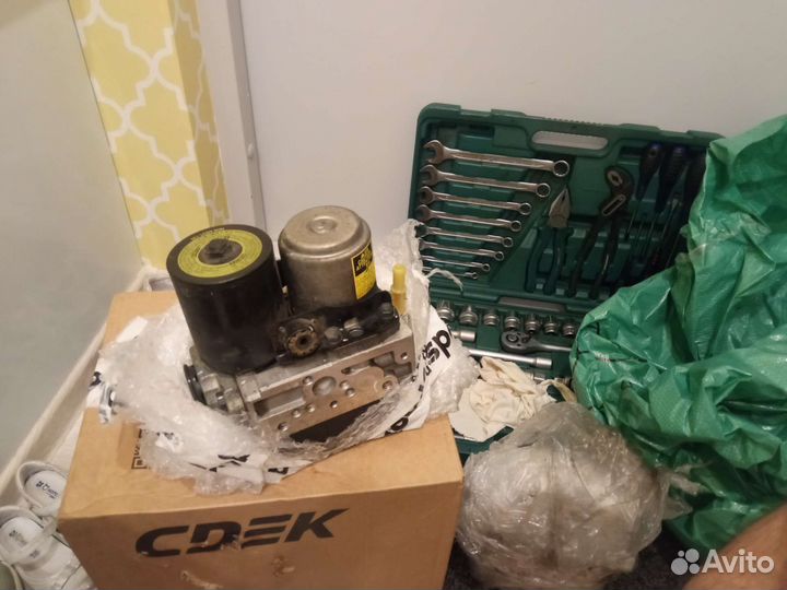 Блок ABS Toyota/Lexus