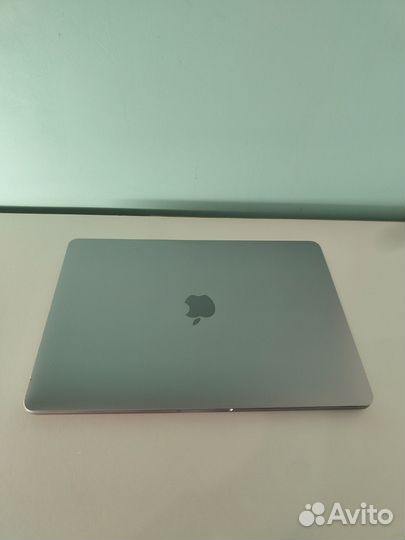 Apple macbook pro 13 2018