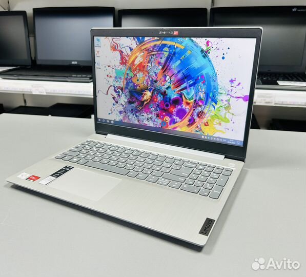 Новый Ноутбук Lenovo AMD Athlon Silver 3050U