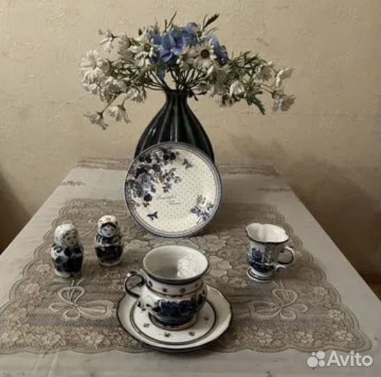 Посуда под Гжель