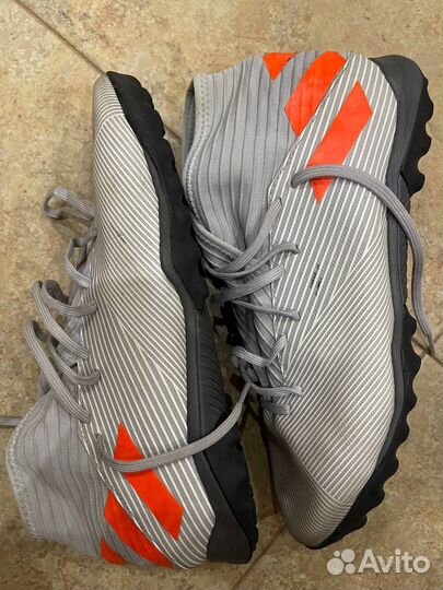 Футзалки adidas nemeziz