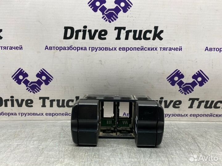 Рамка блока кнопок Mercedes-Benz Actros MP2 евро 5