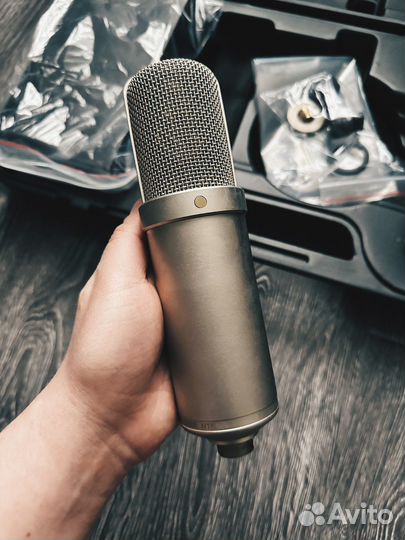 Студийный микрофон rode NTK