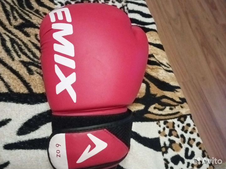 Боксерские перчатки детские 6 oz