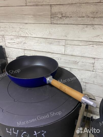 Сковорода чугунная