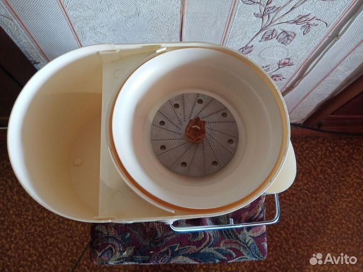 Электро соковыжималка овощерезка Росинка 106.СССР